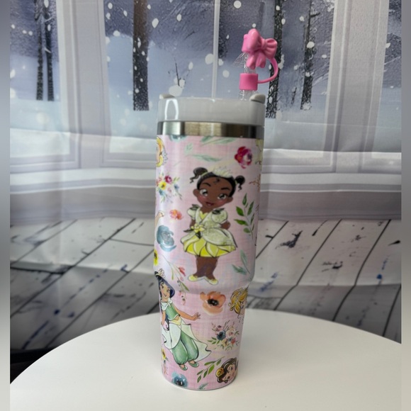 30oz princess tumbler NWOT - Picture 4 of 11